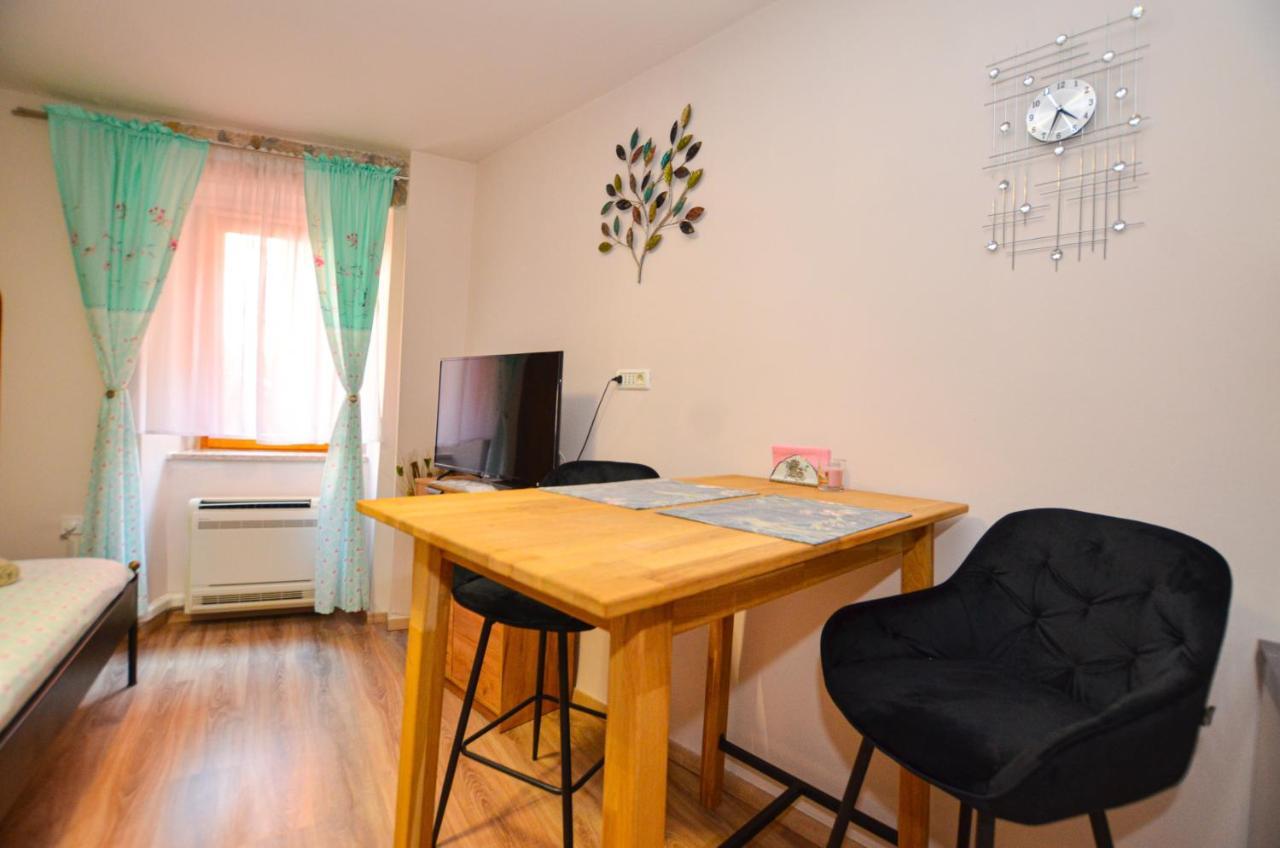Klaudia Studio Rovinj Eksteriør billede